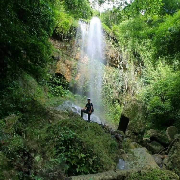 air terjun di tasikmalaya, air terjun terbaik di tasikmalaya, curug di tasikmalaya, objek wisata alam di sambas, tasikmalaya, tempat liburan di tasikmalaya, tempat rekreasi di tasikmalaya, tempat wisata di tasikmalaya, wisata air terjun di tasikmalaya, wisata alam di tasikmalaya, top 29+ curug di tasikmalaya terhits & terbaik dikunjungi