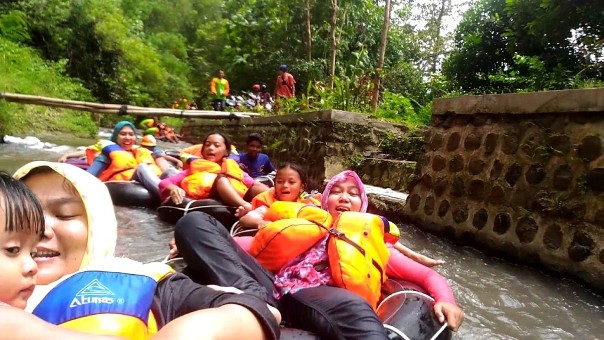 daftar objek wisata di madiun, liburan ke madiun, liburan madiun, objek wisata madiun, tempat rekreasi di madiun, tempat wisata di madiun, tempat wisata madiun, wisata madiun, top 29+ tempat wisata di madiun terbaru & paling hits yang wajib dikunjungi