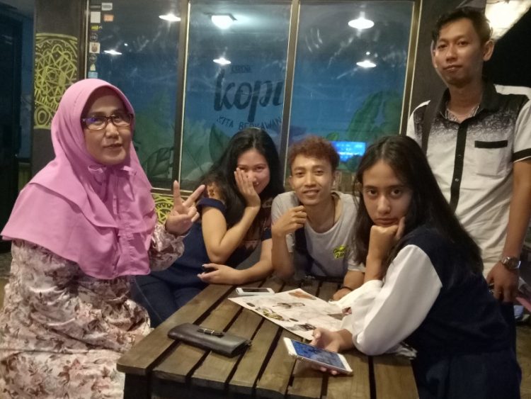 cafe di pandeglang, cafe hits di pandeglang, kafe di pandeglang, tempat cozy di pandeglang, tempat hits di pandeglang, tempat instagramable di pandeglang, tempat kongkow di pandeglang, tempat kuliner di pandeglang, tempat makan di pandeglang, tempat nongkrong di pandeglang, top 30+ cafe tempat nongkrong di pandeglang hits & cozy buat kongkow