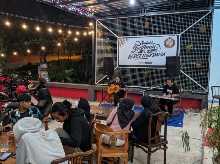 cafe di boyolali, kafe di boyolali, kuliner di boyolali, makanan enak di boyolali, resto di boyolali, restoran di boyolali, rm di boyolali, rumah makan di boyolali, tempat makan di boyolali, tempat makan enak di boyolali, tempat makan hits di boyolali, tempat nongkrong di boyolali, tempat wisata kuliner di boyolali, warung makan di boyolali, top 30+ tempat makan di boyolali paling enak, cafe hits, restoran, wisata kuliner dll