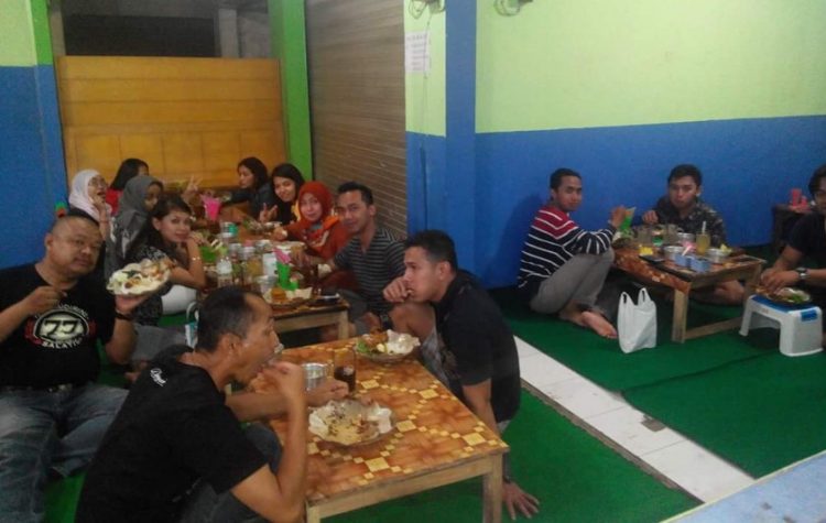 cafe di boyolali, kafe di boyolali, kuliner di boyolali, makanan enak di boyolali, resto di boyolali, restoran di boyolali, rm di boyolali, rumah makan di boyolali, tempat makan di boyolali, tempat makan enak di boyolali, tempat makan hits di boyolali, tempat nongkrong di boyolali, tempat wisata kuliner di boyolali, warung makan di boyolali, top 30+ tempat makan di boyolali paling enak, cafe hits, restoran, wisata kuliner dll