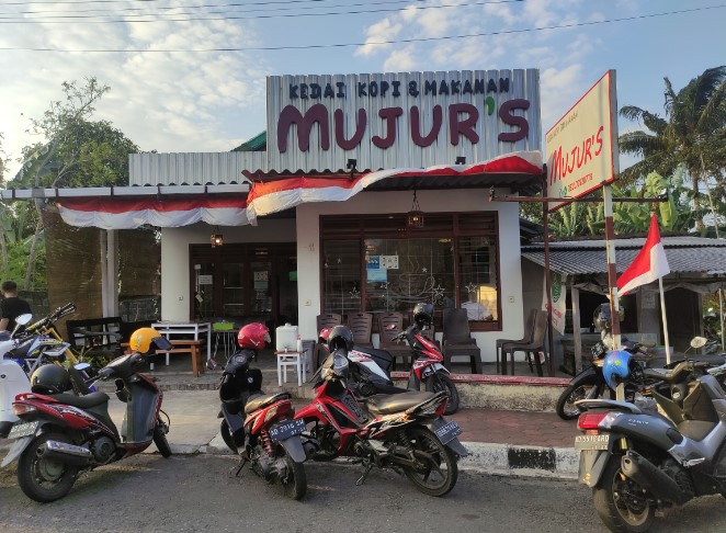 cafe di boyolali, kafe di boyolali, kuliner di boyolali, makanan enak di boyolali, resto di boyolali, restoran di boyolali, rm di boyolali, rumah makan di boyolali, tempat makan di boyolali, tempat makan enak di boyolali, tempat makan hits di boyolali, tempat nongkrong di boyolali, tempat wisata kuliner di boyolali, warung makan di boyolali, top 30+ tempat makan di boyolali paling enak, cafe hits, restoran, wisata kuliner dll