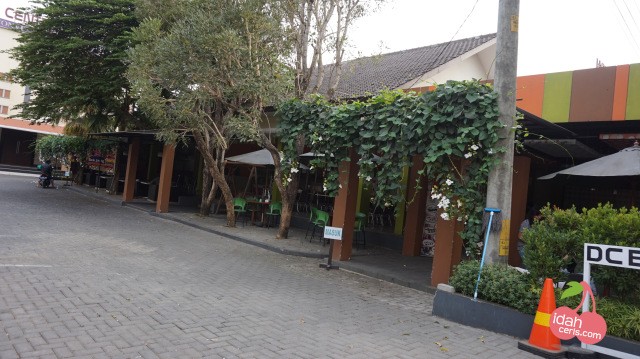 cafe di banjarnegara, kafe di banjarnegara, resto di banjarnegara, restoran di banjarnegara, rumah makan di banjarnegara, tempat makan di banjarnegara, tempat ngopi di banjarnegara, tempat wisata kuliner di banjarnegara, warung bakso di banjarnegara, warung makan di banjarnegara, top 31+ tempat makan di banjarnegara enak & populer, cafe, resto dll