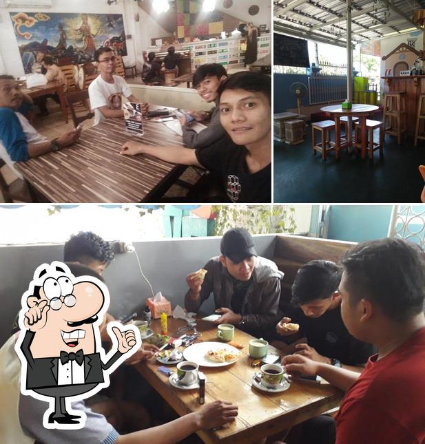 cafe di banjarnegara, kafe di banjarnegara, resto di banjarnegara, restoran di banjarnegara, rumah makan di banjarnegara, tempat makan di banjarnegara, tempat ngopi di banjarnegara, tempat wisata kuliner di banjarnegara, warung bakso di banjarnegara, warung makan di banjarnegara, top 31+ tempat makan di banjarnegara enak & populer, cafe, resto dll