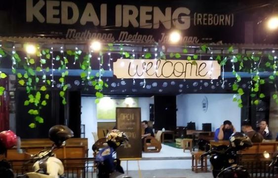 cafe di banjarnegara, kafe di banjarnegara, resto di banjarnegara, restoran di banjarnegara, rumah makan di banjarnegara, tempat makan di banjarnegara, tempat ngopi di banjarnegara, tempat wisata kuliner di banjarnegara, warung bakso di banjarnegara, warung makan di banjarnegara, top 31+ tempat makan di banjarnegara enak & populer, cafe, resto dll