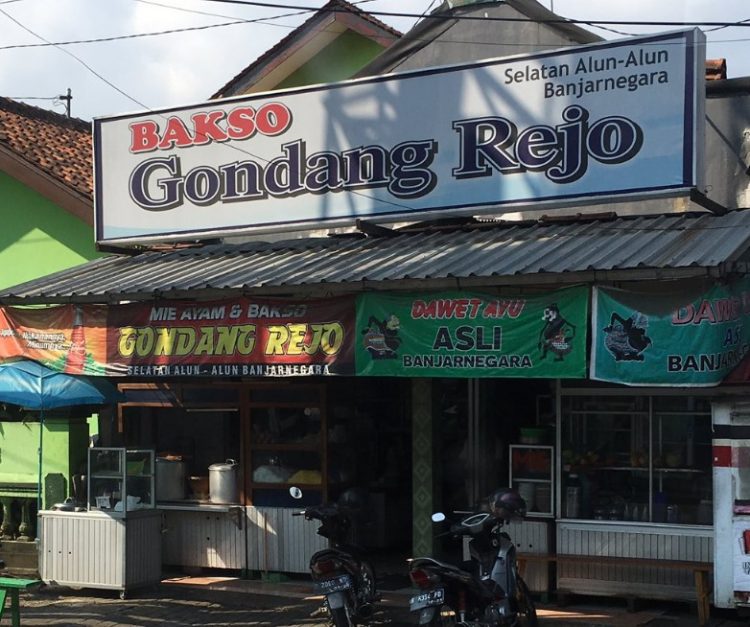 cafe di banjarnegara, kafe di banjarnegara, resto di banjarnegara, restoran di banjarnegara, rumah makan di banjarnegara, tempat makan di banjarnegara, tempat ngopi di banjarnegara, tempat wisata kuliner di banjarnegara, warung bakso di banjarnegara, warung makan di banjarnegara, top 31+ tempat makan di banjarnegara enak & populer, cafe, resto dll