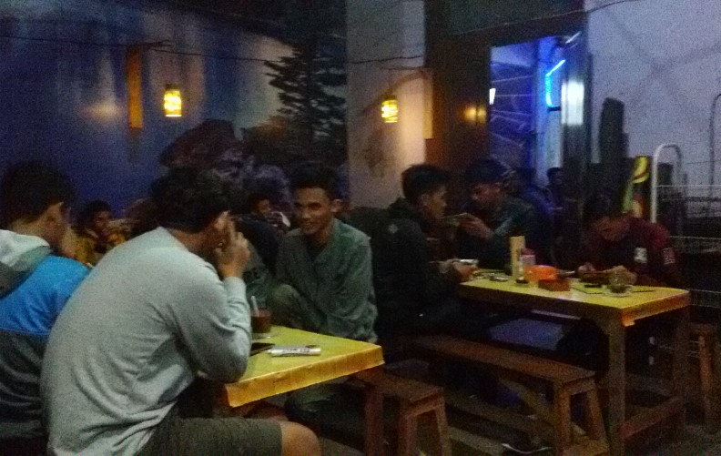 cafe 24 jam di boyolali, cafe di boyolali, coffee shop di boyolali, kafe di boyolali, kedai kopi di boyolali, kuliner di boyolali, resto di boyolali, tempat hangout di boyolali, tempat kongkow di boyolali, tempat makan di boyolali, tempat ngopi di boyolali, tempat nongkrong di boyolali, tempat wisata kuliner di boyolali, warung kopi di boyolali, wisata kuliner di boyolali, top 32+ cafe tempat nongkrong di boyolali hits, resto, coffee shop tempat kongkow