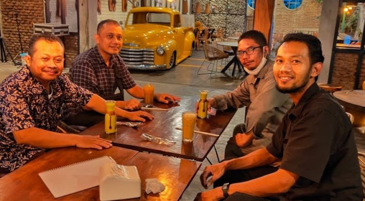 cafe 24 jam di boyolali, cafe di boyolali, coffee shop di boyolali, kafe di boyolali, kedai kopi di boyolali, kuliner di boyolali, resto di boyolali, tempat hangout di boyolali, tempat kongkow di boyolali, tempat makan di boyolali, tempat ngopi di boyolali, tempat nongkrong di boyolali, tempat wisata kuliner di boyolali, warung kopi di boyolali, wisata kuliner di boyolali, top 32+ cafe tempat nongkrong di boyolali hits, resto, coffee shop tempat kongkow