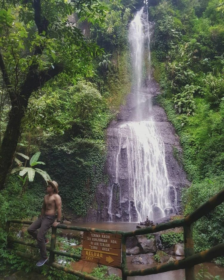 air terjun di bogor, curug ciherang, curug cikaracak, curug cikuluwung, curug ciputri, curug di bogor, curug leuwi cibaliung, curug love, wisata air terjun di bogor, wisata curug di bogor, top 32+ curug di bogor terpopuler & terbaik, air terjun paling indah!