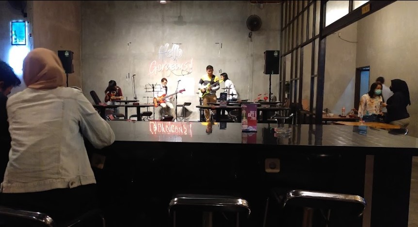 cafe di cilegon, kafe di cilegon, kuliner di cilegon, resto di cilegon, restoran di cilegon, tempat hits di cilegon, tempat kongkow di cilegon, tempat makan di cilegon, tempat nongkrong di cilegon, tempat nongkrong hits di cilegon, top 33+ cafe tempat nongkrong di cilegon seru & cozy buat kongkow