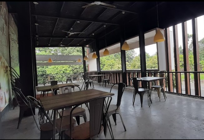 cafe di cilegon, kafe di cilegon, kuliner di cilegon, resto di cilegon, restoran di cilegon, tempat hits di cilegon, tempat kongkow di cilegon, tempat makan di cilegon, tempat nongkrong di cilegon, tempat nongkrong hits di cilegon, top 33+ cafe tempat nongkrong di cilegon seru & cozy buat kongkow