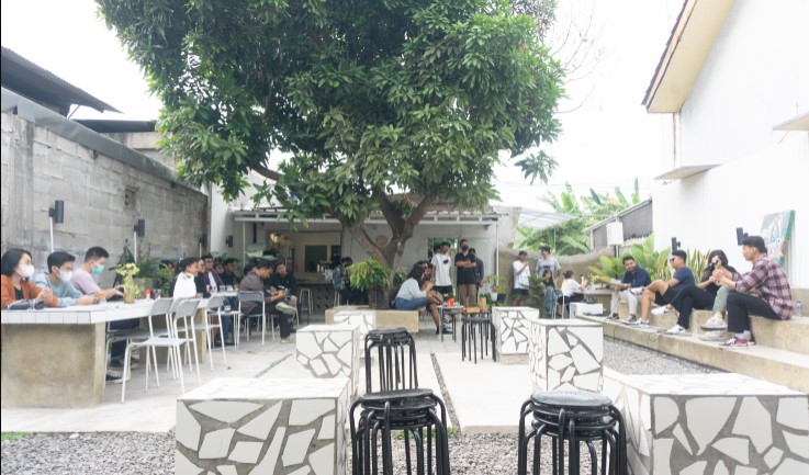 cafe di cilegon, kafe di cilegon, kuliner di cilegon, resto di cilegon, restoran di cilegon, tempat hits di cilegon, tempat kongkow di cilegon, tempat makan di cilegon, tempat nongkrong di cilegon, tempat nongkrong hits di cilegon, top 33+ cafe tempat nongkrong di cilegon seru & cozy buat kongkow