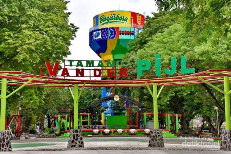 museum wasaka, objek wisata banjarmasin, objek wisata kalimantan selatan, pasar terapung, pulau kembang, tempat wisata banjarmasin, tempat wisata di banjarmasin, wisata banjarmasin, wisata kalimantan selatan, top 33+ tempat wisata di banjarmasin terbaik & terhits yang wajib dikunjungi
