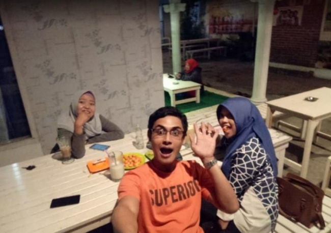 tempat nongkrong di blitar, tempat nongkrong di blitar hits, tempat nongkrong di blitar instagramable, tempat nongkrong di blitar kekinian, top 34+ cafe tempat nongkrong di blitar paling hits & kekinian banget!