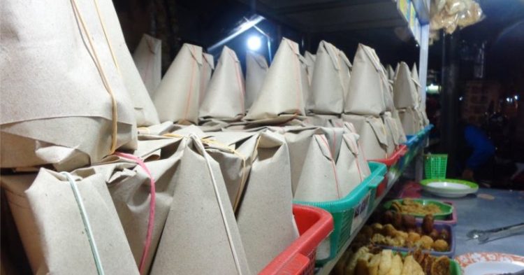 tempat nongkrong di blitar, tempat nongkrong di blitar hits, tempat nongkrong di blitar instagramable, tempat nongkrong di blitar kekinian, top 34+ cafe tempat nongkrong di blitar paling hits & kekinian banget!
