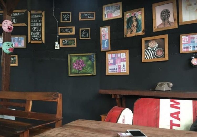 tempat nongkrong di blitar, tempat nongkrong di blitar hits, tempat nongkrong di blitar instagramable, tempat nongkrong di blitar kekinian, top 34+ cafe tempat nongkrong di blitar paling hits & kekinian banget!