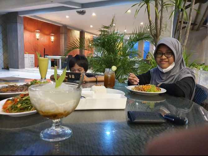 cafe 24 jam di banyumas, cafe di banyumas, coffee shop di banyumas, resto di banyumas, rumah makan di banyumas, tempat hits di banyumas, tempat kongkow di banyumas, tempat ngopi di banyumas, tempat nongkrong di banyumas, top 35+ cafe tempat nongkrong di banyumas hits & cozy, resto buat kongkow
