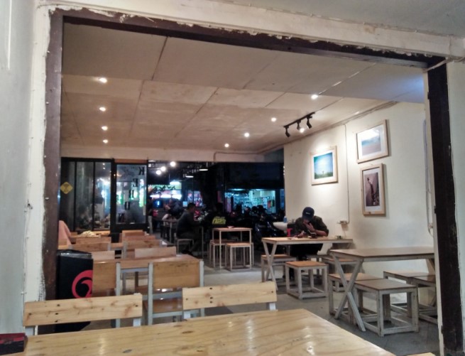 cafe 24 jam di banyumas, cafe di banyumas, coffee shop di banyumas, resto di banyumas, rumah makan di banyumas, tempat hits di banyumas, tempat kongkow di banyumas, tempat ngopi di banyumas, tempat nongkrong di banyumas, top 35+ cafe tempat nongkrong di banyumas hits & cozy, resto buat kongkow
