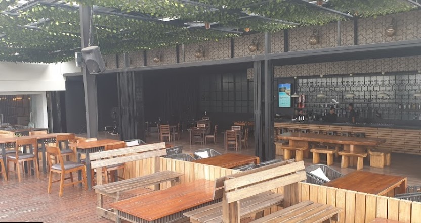 cafe 24 jam di banyumas, cafe di banyumas, coffee shop di banyumas, resto di banyumas, rumah makan di banyumas, tempat hits di banyumas, tempat kongkow di banyumas, tempat ngopi di banyumas, tempat nongkrong di banyumas, top 35+ cafe tempat nongkrong di banyumas hits & cozy, resto buat kongkow