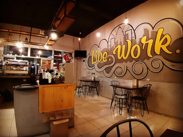 cafe di serang, cafe hits di serang, kafe di serang, tempat hits di serang, tempat instagramable di serang, tempat kongkow di serang, tempat nongkrong di serang, top 39+ cafe tempat nongkrong di serang seru & cozy untuk kongkow