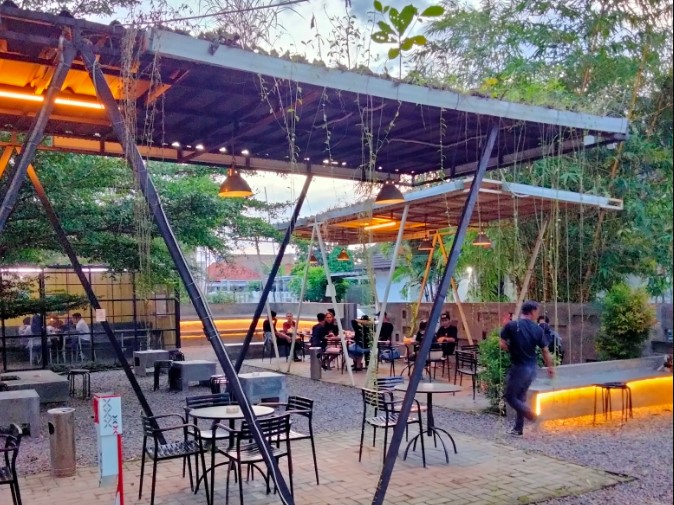 cafe di serang, cafe hits di serang, kafe di serang, tempat hits di serang, tempat instagramable di serang, tempat kongkow di serang, tempat nongkrong di serang, top 39+ cafe tempat nongkrong di serang seru & cozy untuk kongkow