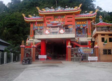 air terjun di sambas, objek wisata alam di sambas, pantai di sambas, tempat liburan di sambas, tempat rekreasi di sambas, tempat wisata alam di sambas, tempat wisata di sambas, wisata sambas, top 39+ tempat wisata di sambas kalbar terbaik & paling hits yang wajib dikunjungi