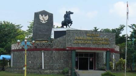 baturraden, curug gede, curug nagga, lokasi wisata di purwokerto, objek wisata di purwokerto, obyek wisata di purwokerto, tempat wisata di purwokerto, wahana wisata di purwokerto, wisata di purwokerto, top 41+ tempat wisata di purwokerto terbaru & paling terkenal wajib dikunjungi