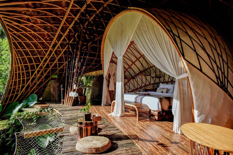 top 5+ hotel unik di bali untuk bulan madu & liburan tak terlupakan!