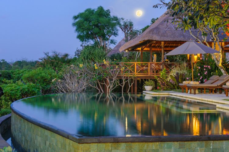 hotel mewah untuk wedding di bali, hotel untuk wedding artis di bali, hotel untuk wedding di bali, tempat untuk wedding di bali, villa untuk wedding di bali, top 5+ hotel untuk wedding artis di bali dengan venue super fantastis