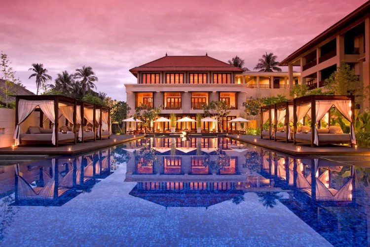 hotel mewah untuk wedding di bali, hotel untuk wedding artis di bali, hotel untuk wedding di bali, tempat untuk wedding di bali, villa untuk wedding di bali, top 5+ hotel untuk wedding artis di bali dengan venue super fantastis