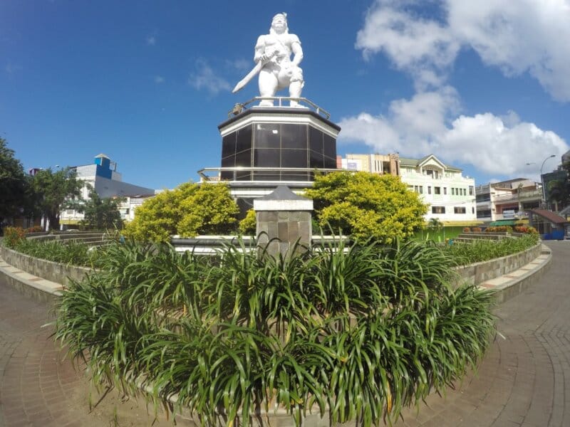 air terjun kima atas, arung jeram sawangan, bukit kasih, bunaken, danau tondano, kawasan boulevard, kota bunga tomohon, lokasi wisata di manado, manado, museum negeri sulawesi utara, objek wisata di manado, pantai malalayang, taman laut bunaken, taman wisata tandurusa, tempat wisata, tempat wisata di manado, tempat wisata di menado, tempat wisata manado, wisata manado, top 58+ tempat wisata di manado terbaik & terhits yang wajib dikunjungi!