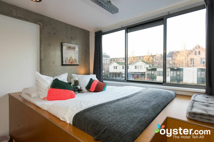 top 6+ hotel & penginapan unik di amsterdam terbaik & ternyaman untuk bermalam