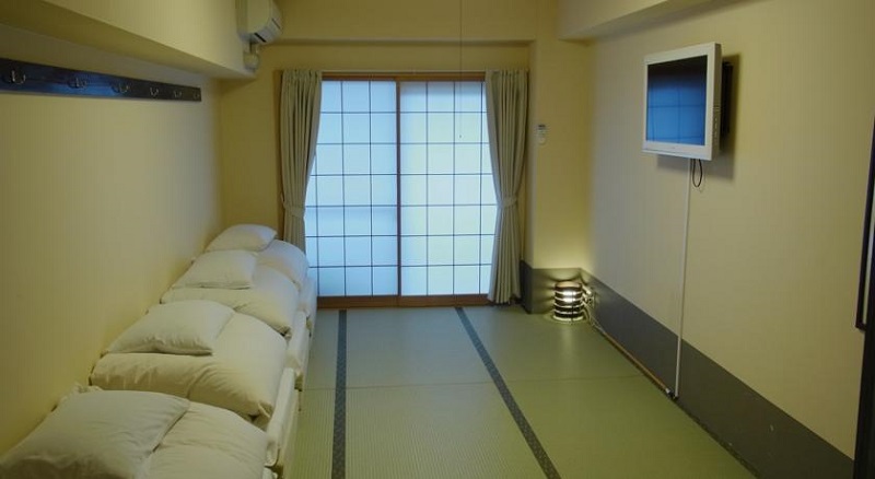 guesthouse ryokan budget murah di kyoto, hostel, penginapan budget murah di kyoto, penginapan di kyoto, penginapan ryokan budget murah di kyoto, ryokan budget murah di kyoto, top 6+ penginapan budget murah di kyoto, suasana ryokan yang asyik & seru