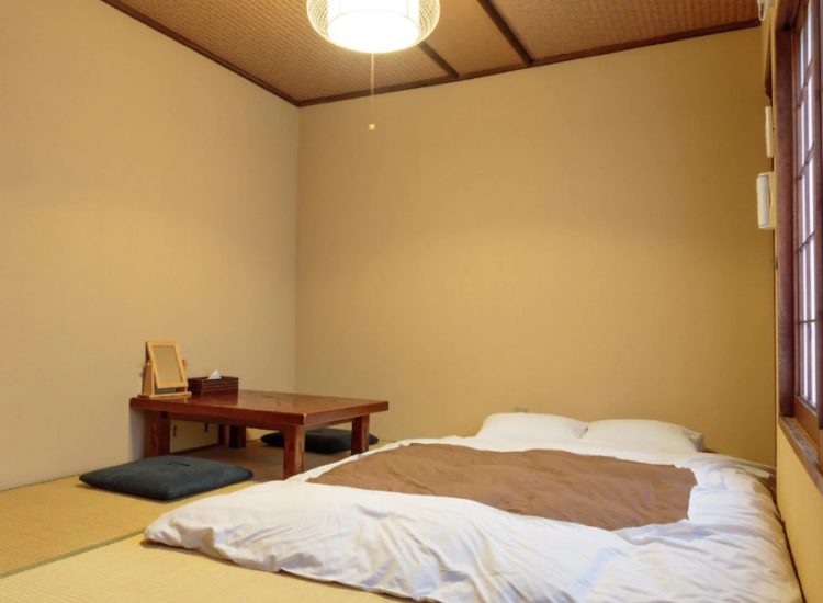 guesthouse ryokan budget murah di kyoto, hostel, penginapan budget murah di kyoto, penginapan di kyoto, penginapan ryokan budget murah di kyoto, ryokan budget murah di kyoto, top 6+ penginapan budget murah di kyoto, suasana ryokan yang asyik & seru