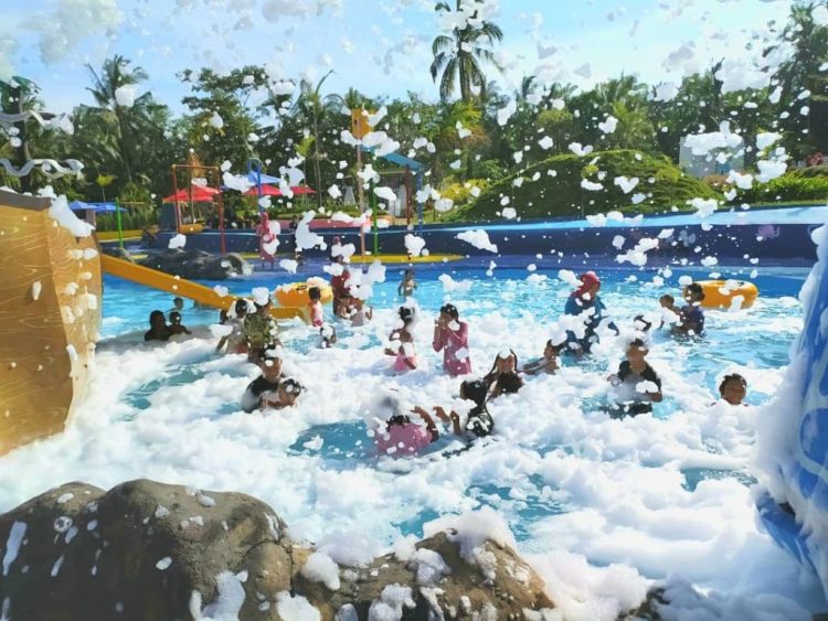 agrowisata kali klatak, air terjun kalibendo, air terjun lider, banyuwangi, destinasi wisata di banyuwangi, kawah ijen, pantai plengkung, pantai pulau merah, pantai rajegwesi, pantai watu dodol, pemandian taman suruh, teluk hijau, tempat wisata, tempat wisata banyuwangi, tempat wisata di banyuwangi, tempat wisata favorit di banyuwangi, tempat wisata paling terkenal di banyuwangi, wisata banyuwangi, x-badeng adventure banyuwangi, top 71+ tempat wisata di banyuwangi terbaru & hits yang wajib dikunjungi