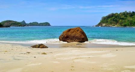 agrowisata kali klatak, air terjun kalibendo, air terjun lider, banyuwangi, destinasi wisata di banyuwangi, kawah ijen, pantai plengkung, pantai pulau merah, pantai rajegwesi, pantai watu dodol, pemandian taman suruh, teluk hijau, tempat wisata, tempat wisata banyuwangi, tempat wisata di banyuwangi, tempat wisata favorit di banyuwangi, tempat wisata paling terkenal di banyuwangi, wisata banyuwangi, x-badeng adventure banyuwangi, top 71+ tempat wisata di banyuwangi terbaru & hits yang wajib dikunjungi