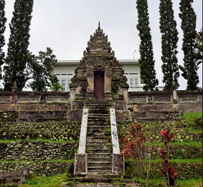 agrowisata kali klatak, air terjun kalibendo, air terjun lider, banyuwangi, destinasi wisata di banyuwangi, kawah ijen, pantai plengkung, pantai pulau merah, pantai rajegwesi, pantai watu dodol, pemandian taman suruh, teluk hijau, tempat wisata, tempat wisata banyuwangi, tempat wisata di banyuwangi, tempat wisata favorit di banyuwangi, tempat wisata paling terkenal di banyuwangi, wisata banyuwangi, x-badeng adventure banyuwangi, top 71+ tempat wisata di banyuwangi terbaru & hits yang wajib dikunjungi