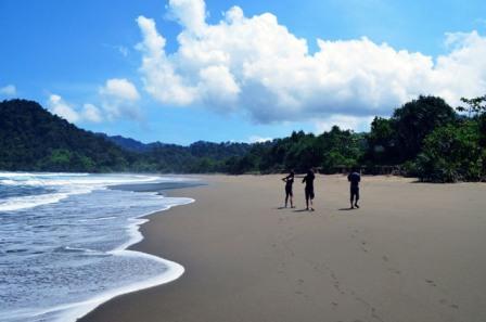 agrowisata kali klatak, air terjun kalibendo, air terjun lider, banyuwangi, destinasi wisata di banyuwangi, kawah ijen, pantai plengkung, pantai pulau merah, pantai rajegwesi, pantai watu dodol, pemandian taman suruh, teluk hijau, tempat wisata, tempat wisata banyuwangi, tempat wisata di banyuwangi, tempat wisata favorit di banyuwangi, tempat wisata paling terkenal di banyuwangi, wisata banyuwangi, x-badeng adventure banyuwangi, top 71+ tempat wisata di banyuwangi terbaru & hits yang wajib dikunjungi