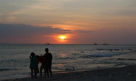 akomodasi pantai tanjung lesung, hotel pantai tanjung lesung, keindahan pantai tanjung lesung, liburan ke pantai tanjung lesung, objek wisata pantai di banten, pantai di banten, pantai tanjung lesung, penginapan pantai tanjung lesung, rute lokasi pantai tanjung lesung, rute pantai tanjung lesung, wisata pandeglang, wisata pantai tanjung lesung, top 9+ aktivitas seru di pantai tanjung lesung, harga tiket, daya tarik, fasilitas dll