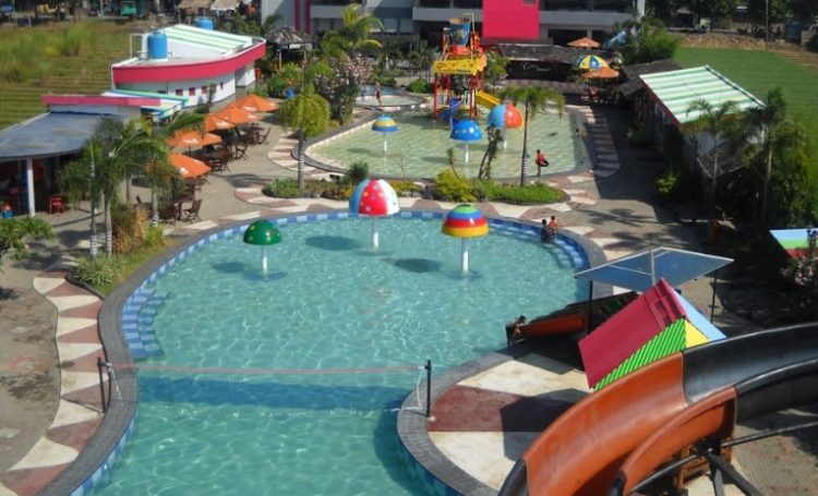 Top 9+ Kolam Renang di Brebes Terbesar & Terbaik yang Wajib Dikunjungi!