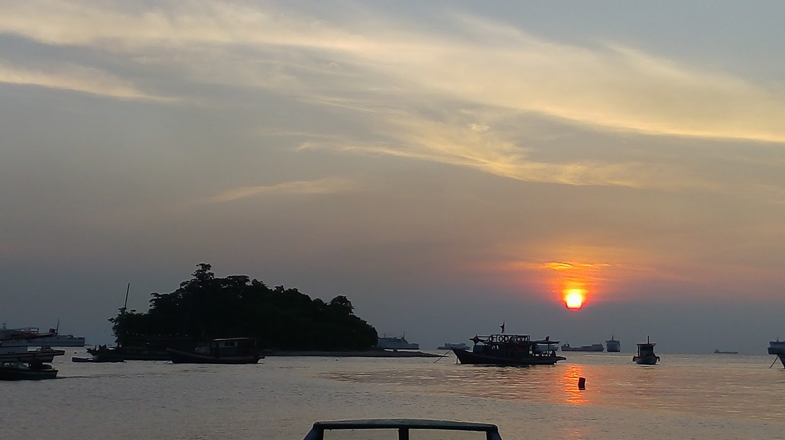 pantai di cilegon, pantai di cilegon banten, pantai di cilegon terbaik, pantai di cilegon terbaru, rekomendasi pantai di cilegon, wisata pantai di cilegon, top 9+ pantai di cilegon paling hits & instagramable yang wajib anda kunjungi