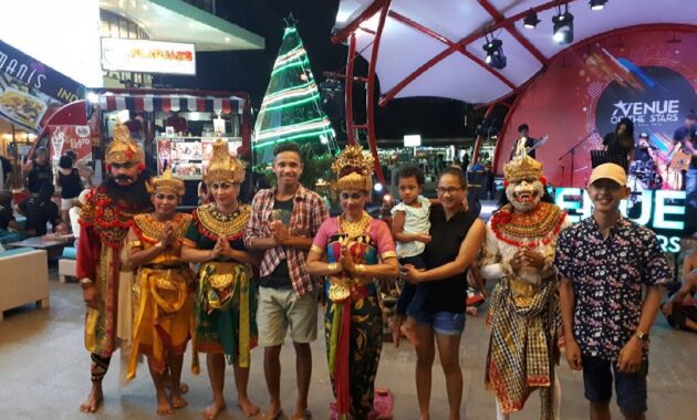 ada apa aja di lippo mall kuta bali?, Tak Hanya Pantai, Ada Apa Saja, Jalan Menuju Lokasi, Buka Jam Berapa, Harga Tiket Masuk