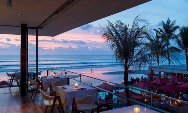 ada apa saja di seminyak square bali?