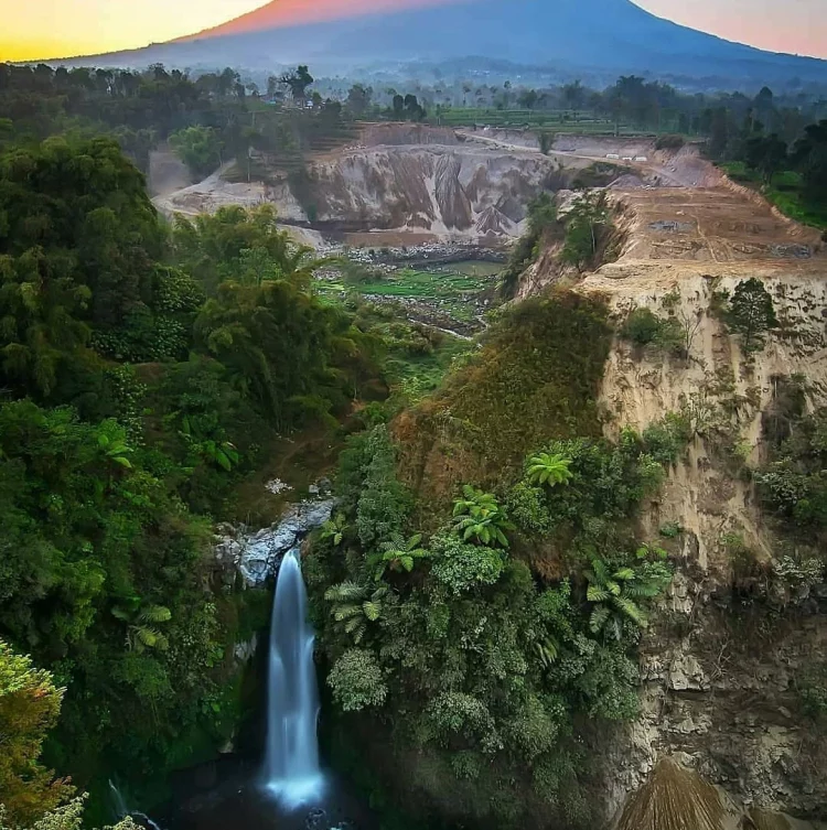 air terjun kedung kayang, air terjun kedung kayang  boyolali, air terjun kedung kayang  magelang, daya tarik air terjun kedung kayang, fasilitas air terjun kedung kayang, tiket air terjun kedung kayang, wisata air terjun kedung kayang, air terjun kedung kayang magelang-boyolali, tiket, fasilitas dll