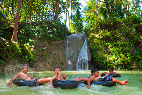 air terjun kedung pengilon, alamat air terjun kedung pengilon, harga tiket masuk kedung pengilon, kedung pengilon, kedung pengilon bantul, liburan ke kedung pengilon, lokasi air terjun kedung pengilon, tempat rekreasi di bantul, wisata kedung pengilon, air terjun kedung pengilon: harga tiket, fasilitas, daya tarik dll