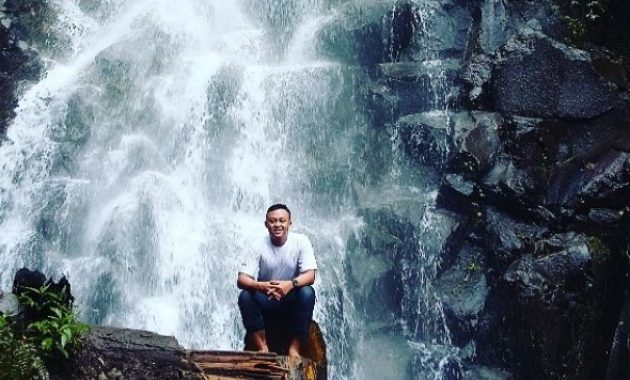 air terjun lawean penampihan di tulungagung, keindahan yang tersembunyi