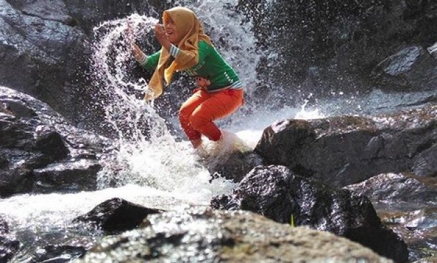 air terjun sikarim wonosobo, wisata alam eksotis dibalik kekokohan bukit sikunir