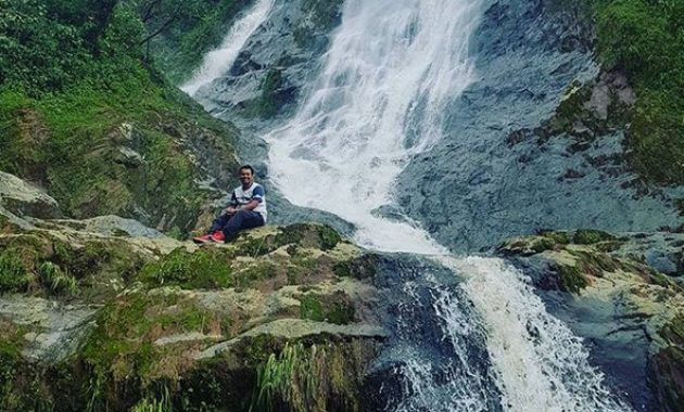air terjun sikarim wonosobo, wisata alam eksotis dibalik kekokohan bukit sikunir