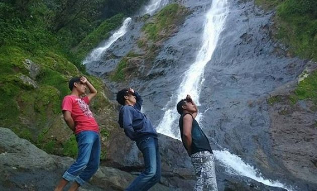air terjun sikarim wonosobo, wisata alam eksotis dibalik kekokohan bukit sikunir