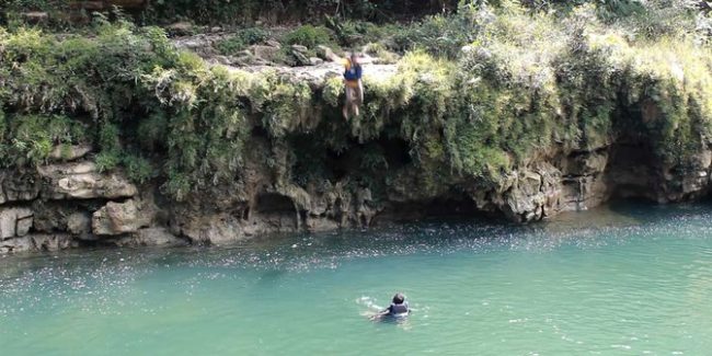 air terjun sri gethuk, air terjun sri gethuk gunung kidul, air terjun sri gethuk jogja, harga tiket masuk air terjun sri gethuk, keindahan air terjun sri gethuk, lokasi air terjun sri gethuk, tiket air terjun sri gethuk, wisata air terjun sri gethuk, air terjun sri gethuk: 7 aktivitas seru, daya tarik, tiket, fasilitas dll